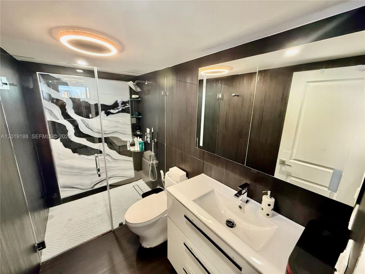 555 NE 15th St , Unit 15H, Miami, FL 33132 Photo