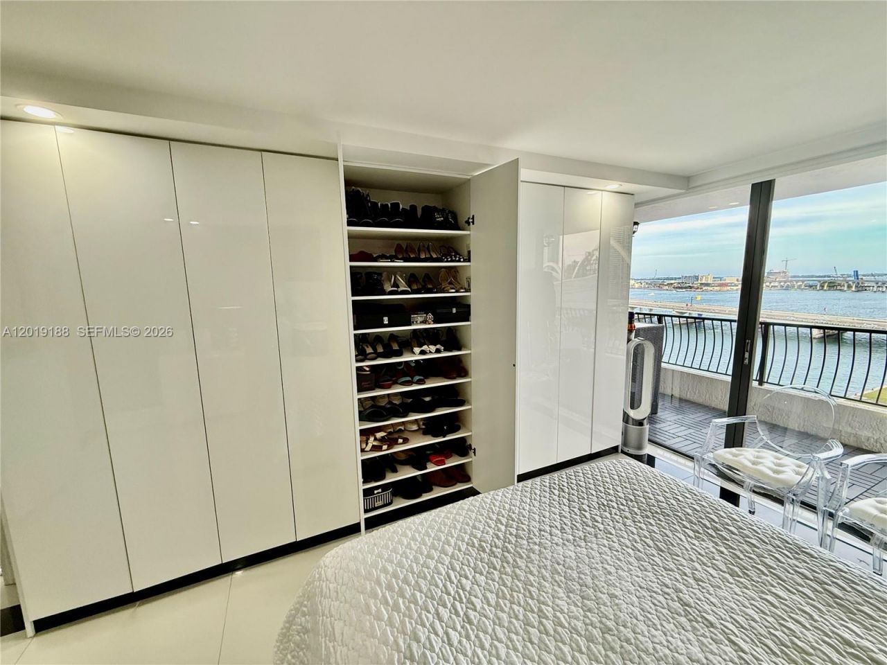 555 NE 15th St , Unit 15H, Miami, FL 33132 Photo