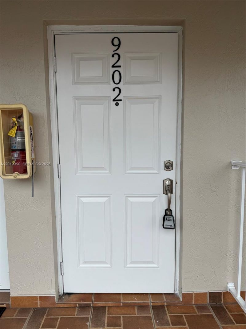 10101 W Okeechobee Rd, Unit 9202, Hialeah Gardens, FL 33016 Photo