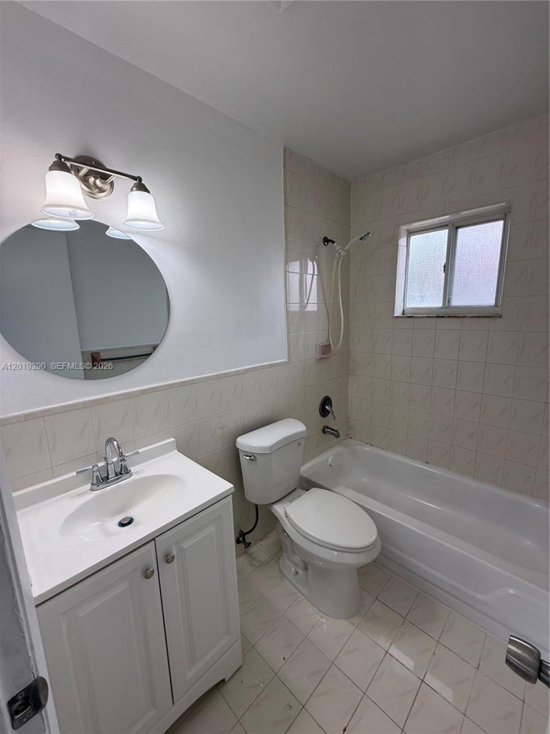 10101 W Okeechobee Rd, Unit 9202, Hialeah Gardens, FL 33016 Photo