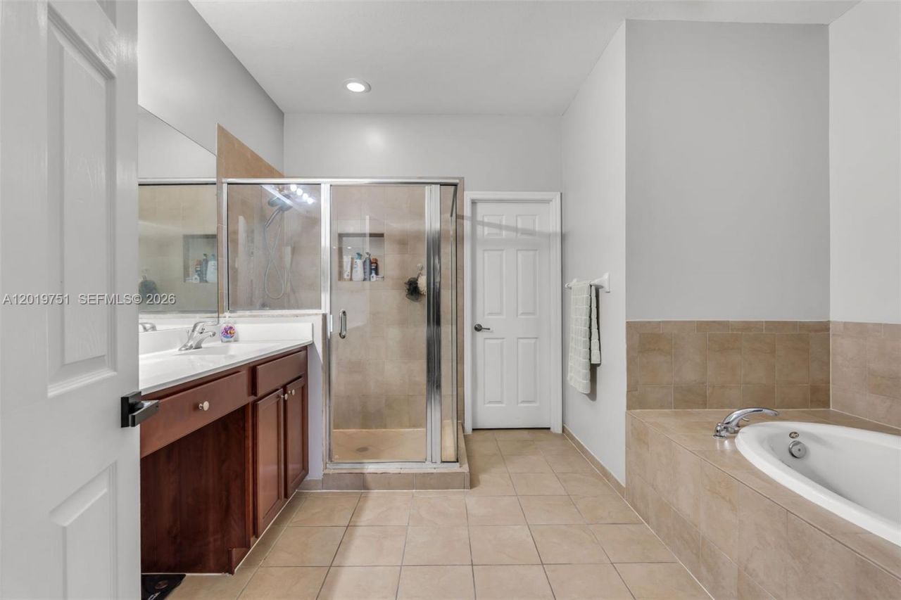 633 SE 35th Ter, Homestead, FL 33033 Photo