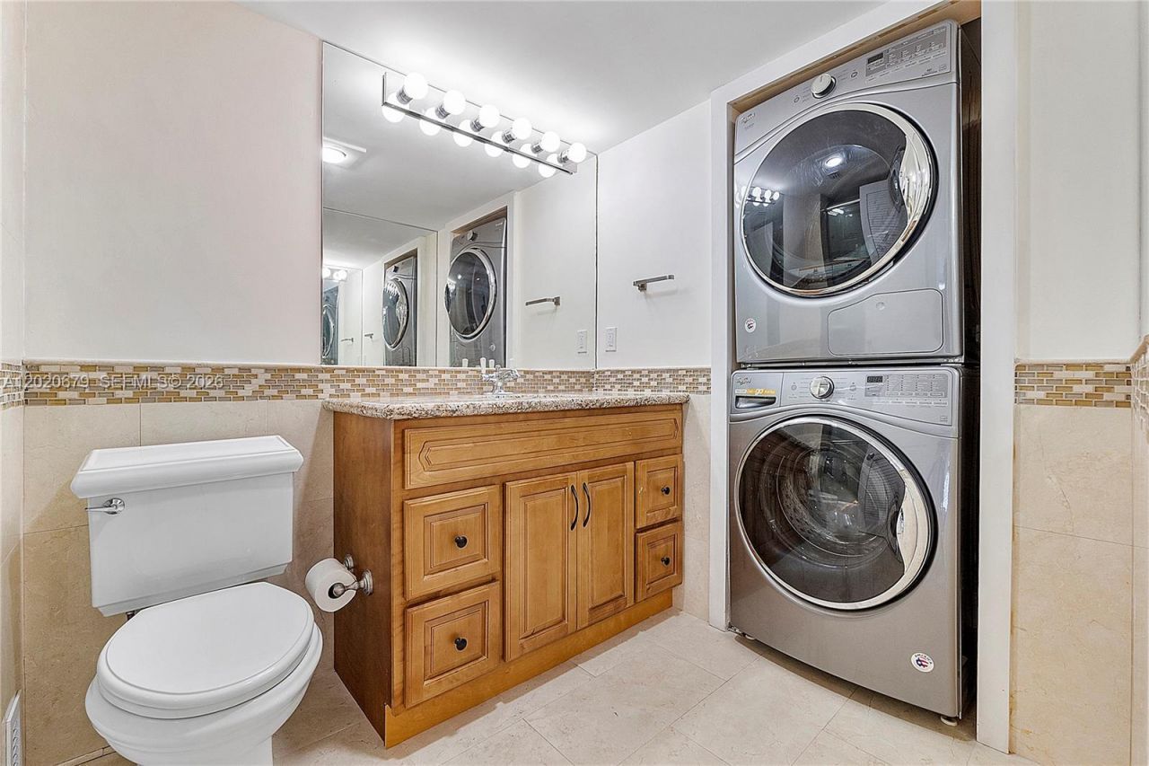 1600 S Bayshore Ln , Unit 6A, Miami, FL 33133 Photo
