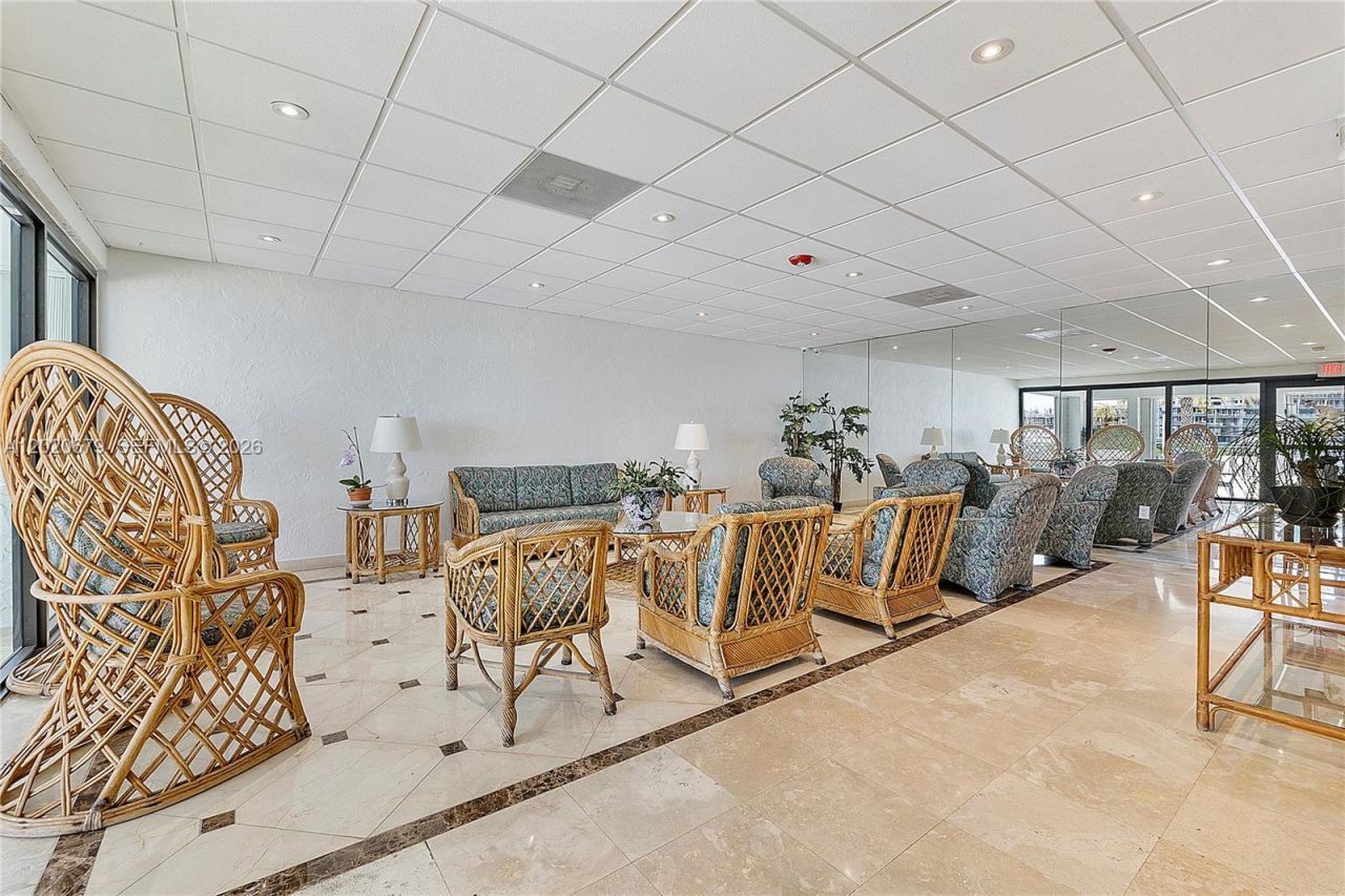 1600 S Bayshore Ln , Unit 6A, Miami, FL 33133 Photo