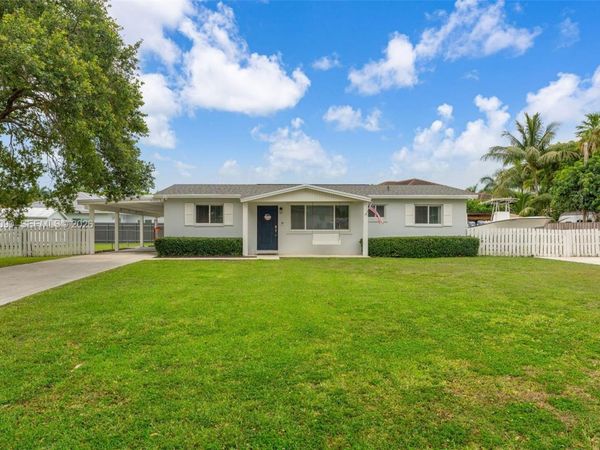 16325 SW 276th Ter , Homestead, FL 33031