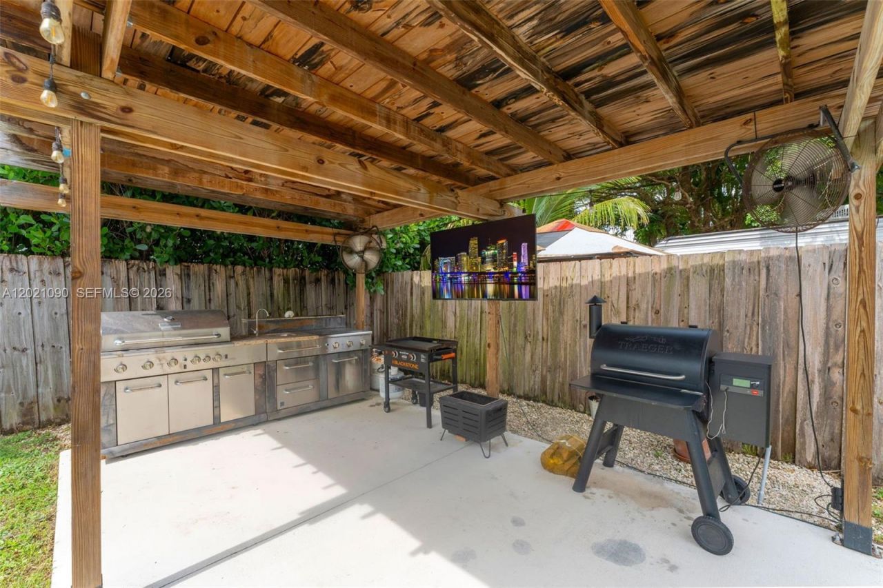 16325 SW 276th Ter , Homestead, FL 33031 Photo