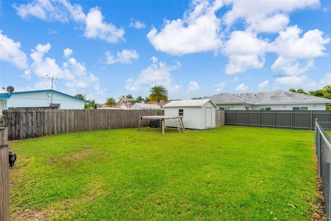 16325 SW 276th Ter , Homestead, FL 33031 Photo