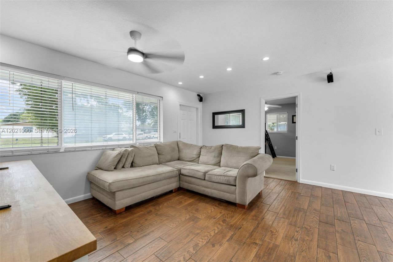 16325 SW 276th Ter , Homestead, FL 33031 Photo