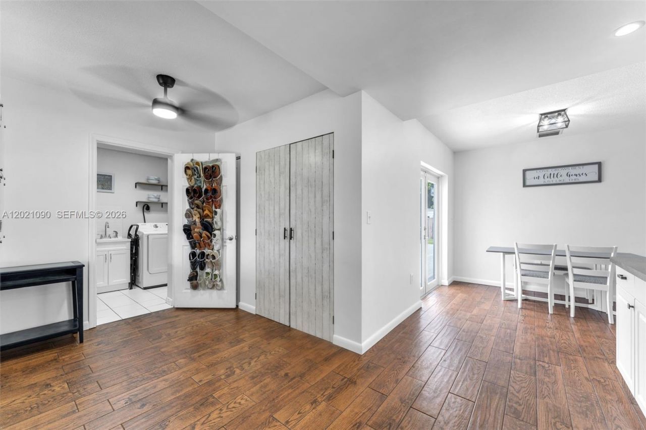16325 SW 276th Ter , Homestead, FL 33031 Photo