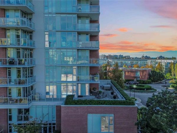 83 Saghalie Rd , Unit #303, Victoria, BC V9A 0E7