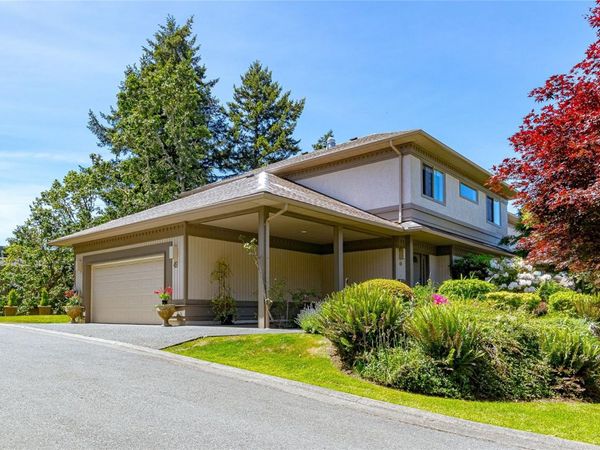 4300 Stoneywood Lane , Unit #49, Saanich, BC V8X 5A5