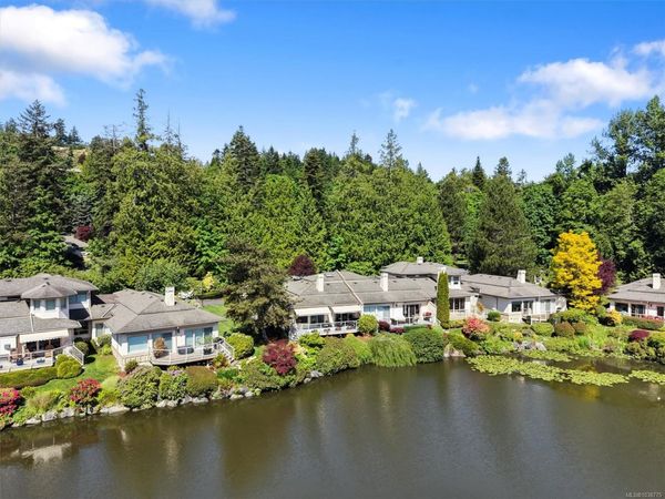 4701 Lochside Dr , Unit #8, Saanich, BC V8Y 3E2