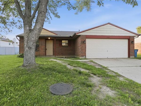 8454 Trowbridge Way, Huber Heights, OH 45424