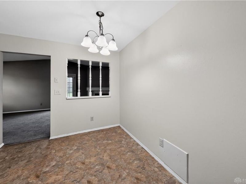 8454 Trowbridge Way, Huber Heights, OH 45424 Photo 11