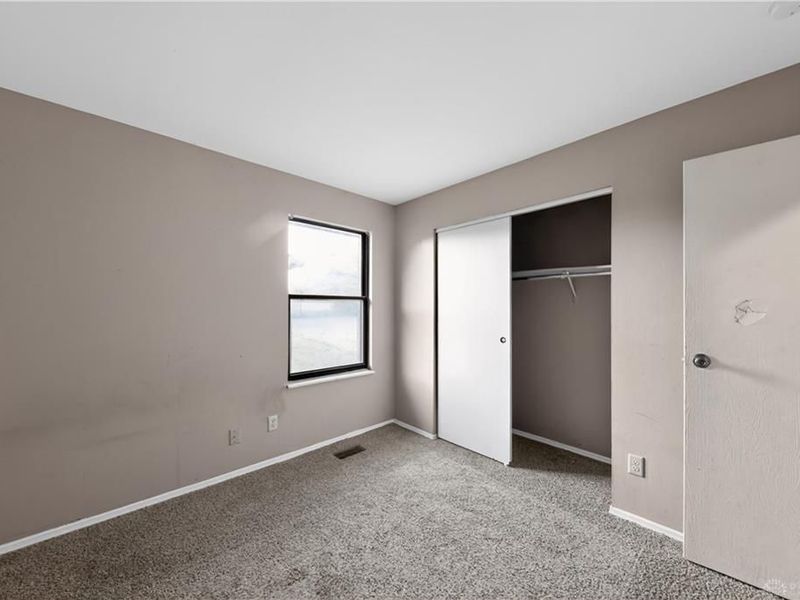 8454 Trowbridge Way, Huber Heights, OH 45424 Photo 14