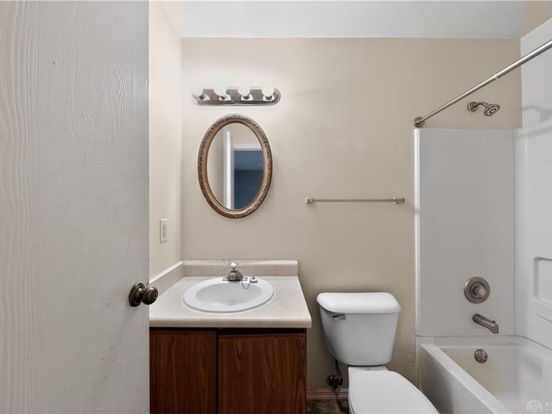 8454 Trowbridge Way, Huber Heights, OH 45424 Photo 21