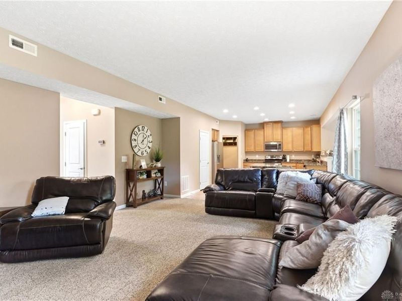 89 Cascade Drive, Fairborn, OH 45324 Photo 10