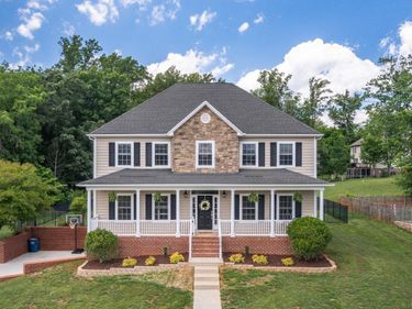 1075 Hooper Woods Drive, Forest, VA 24551