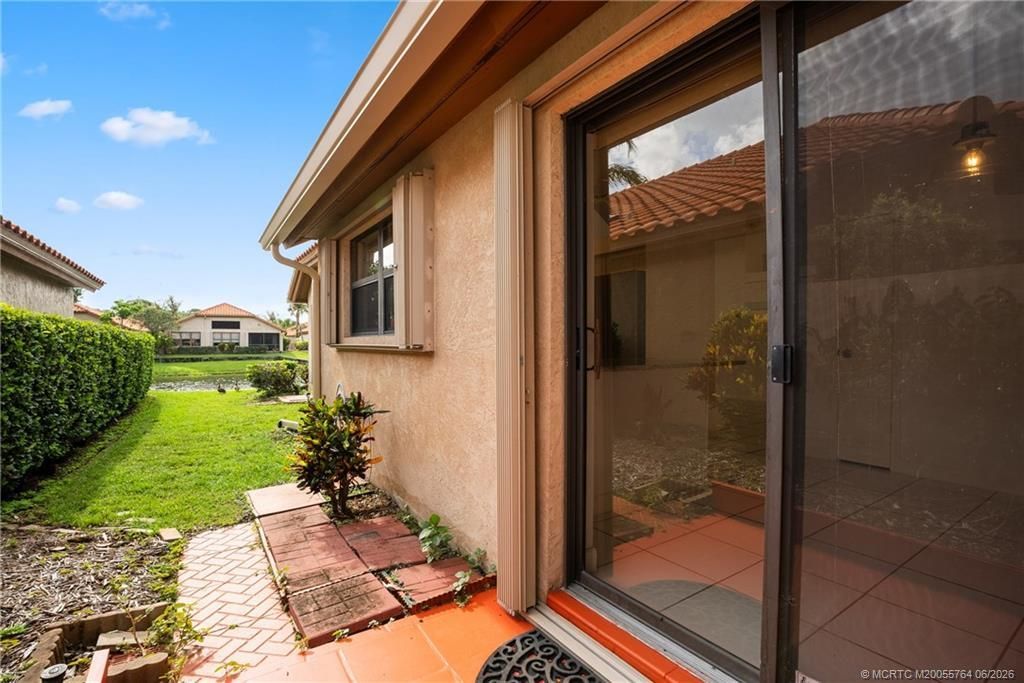 2735 SW Mariposa Circle, Palm City, FL 34990 Photo