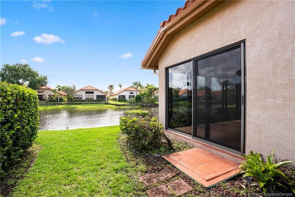 2735 SW Mariposa Circle, Palm City, FL 34990 Photo