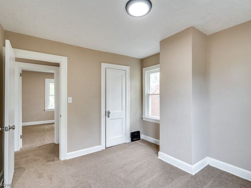925 E 224th Street , Euclid, OH 44123 Photo 21