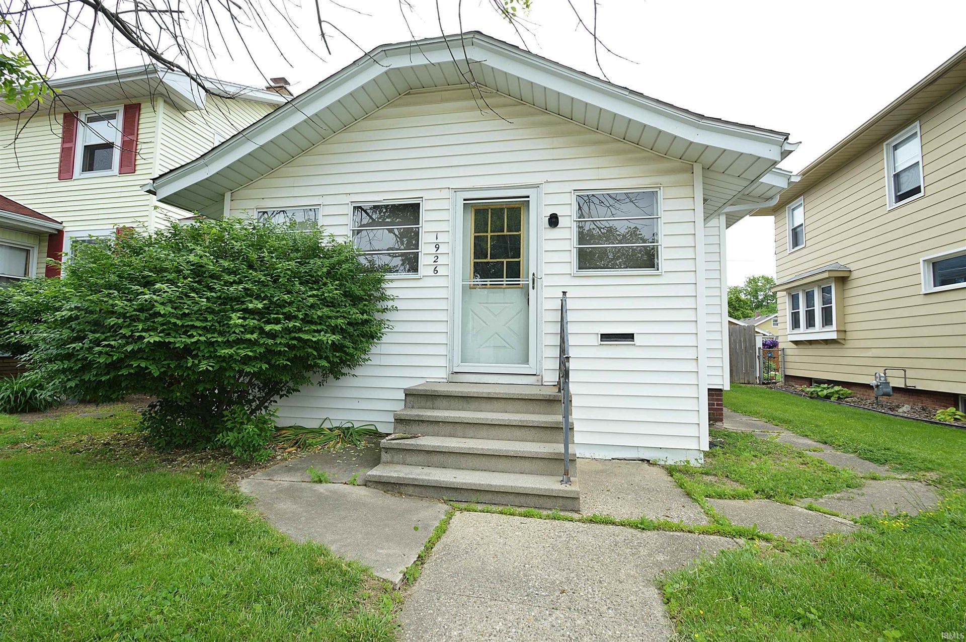 1926 Oakland, Fort Wayne, IN 46808 Main Photo