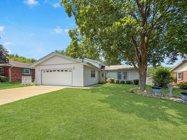 1025 Ruth Crane Drive , Rantoul, IL 61866