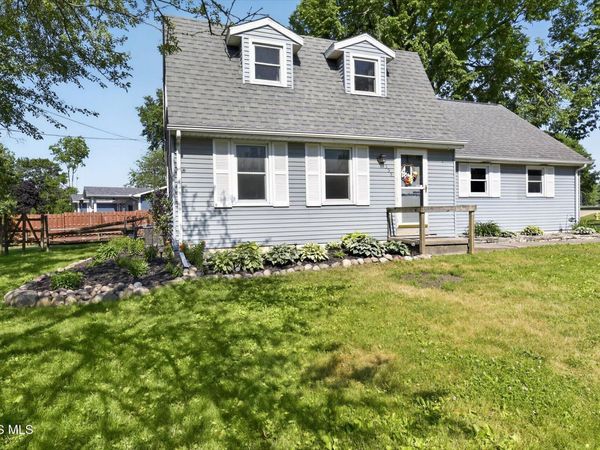 555 Wood Street, Wauseon, OH 43567