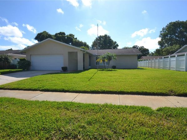2357 WHITE OAK CIRCLE , CLEARWATER, FL 33763