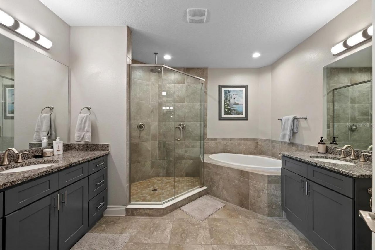 3418 79th Street Circle W, Unit 202, Bradenton, FL 34209 Photo