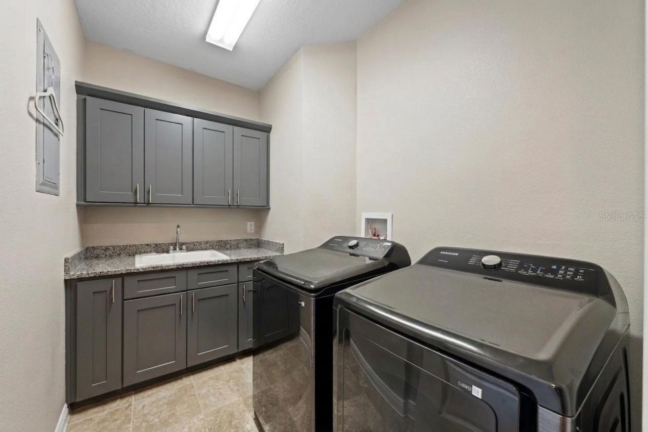 3418 79th Street Circle W, Unit 202, Bradenton, FL 34209 Photo