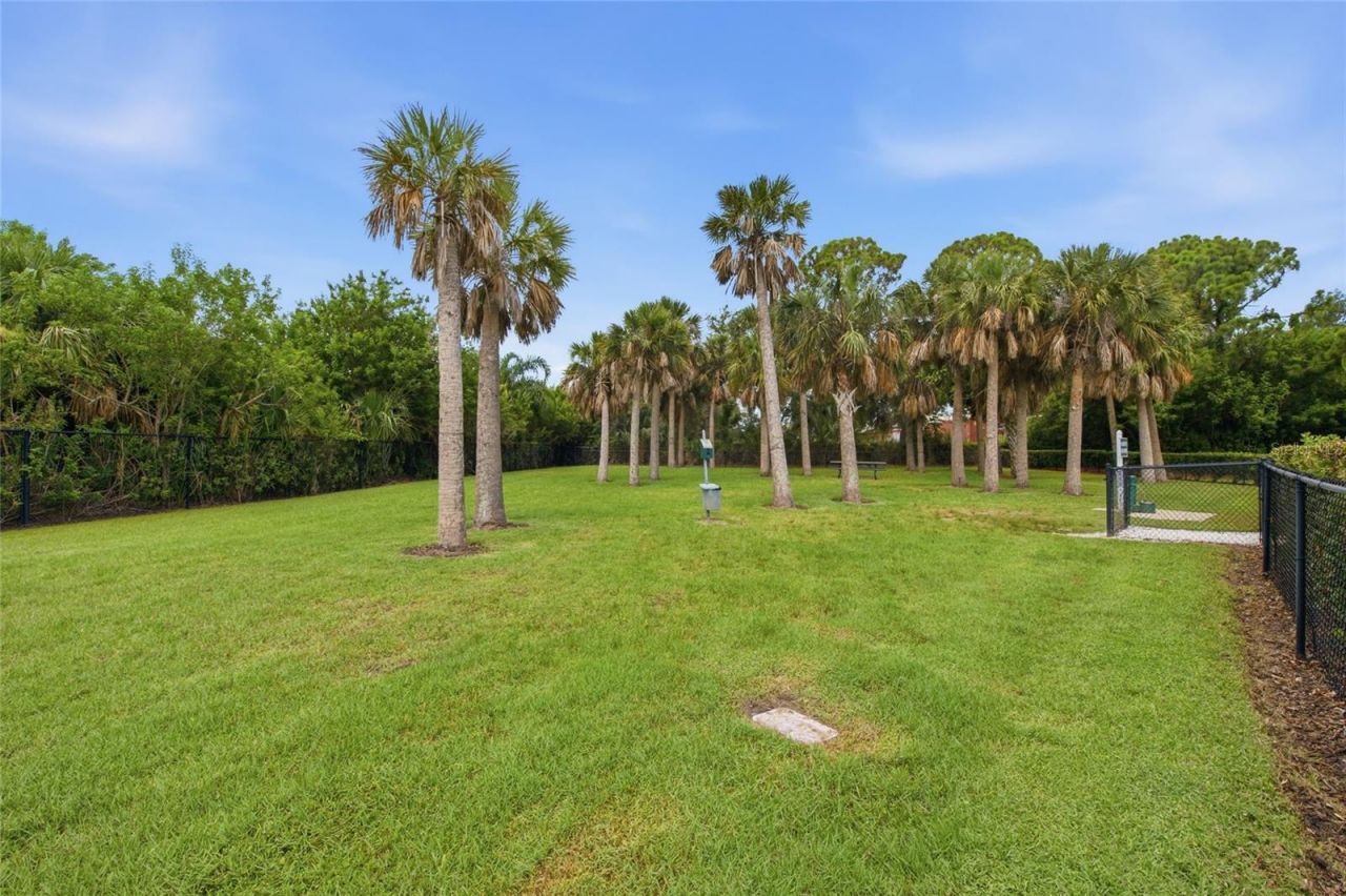3418 79th Street Circle W, Unit 202, Bradenton, FL 34209 Photo