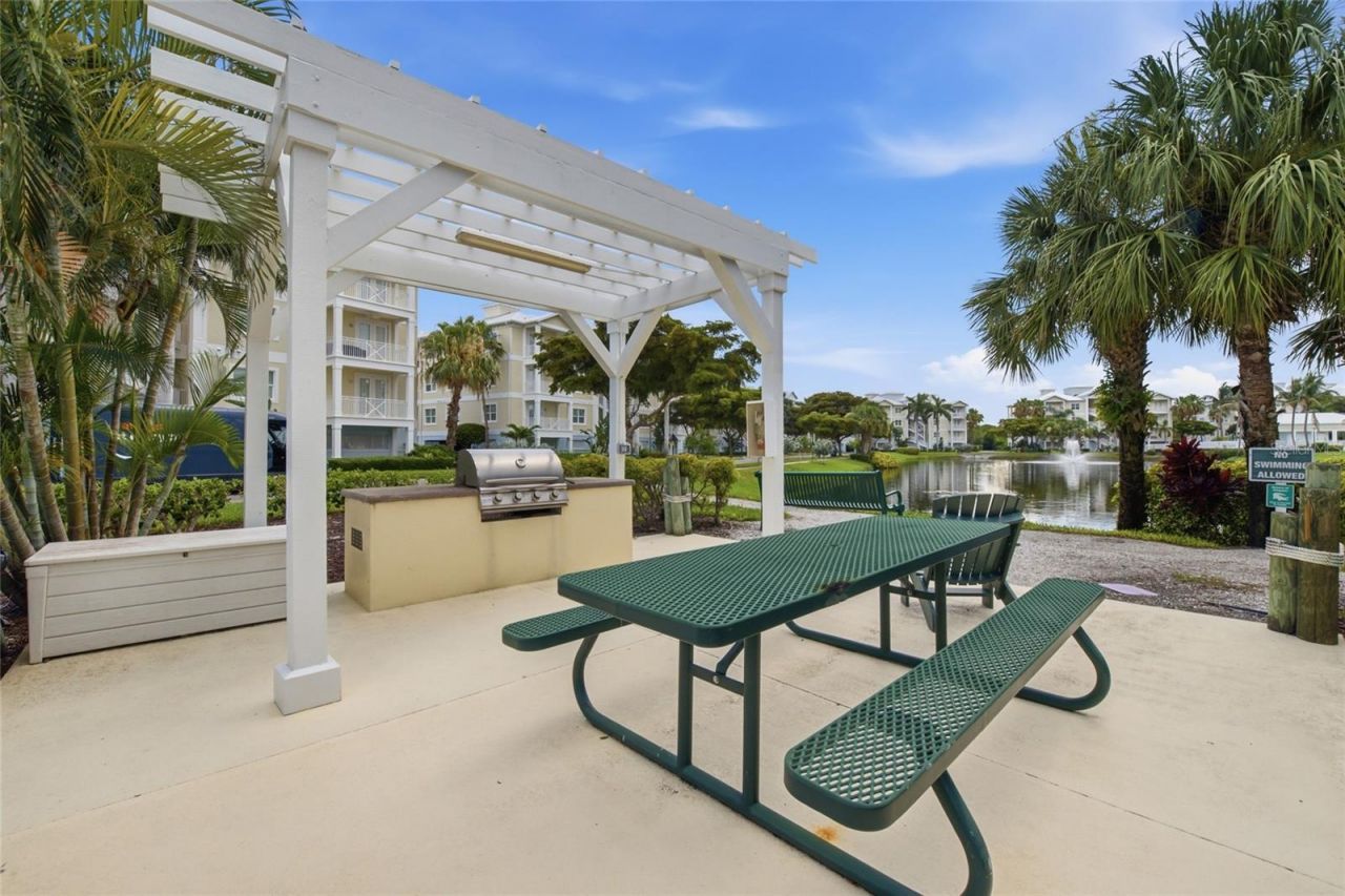3418 79th Street Circle W, Unit 202, Bradenton, FL 34209 Photo