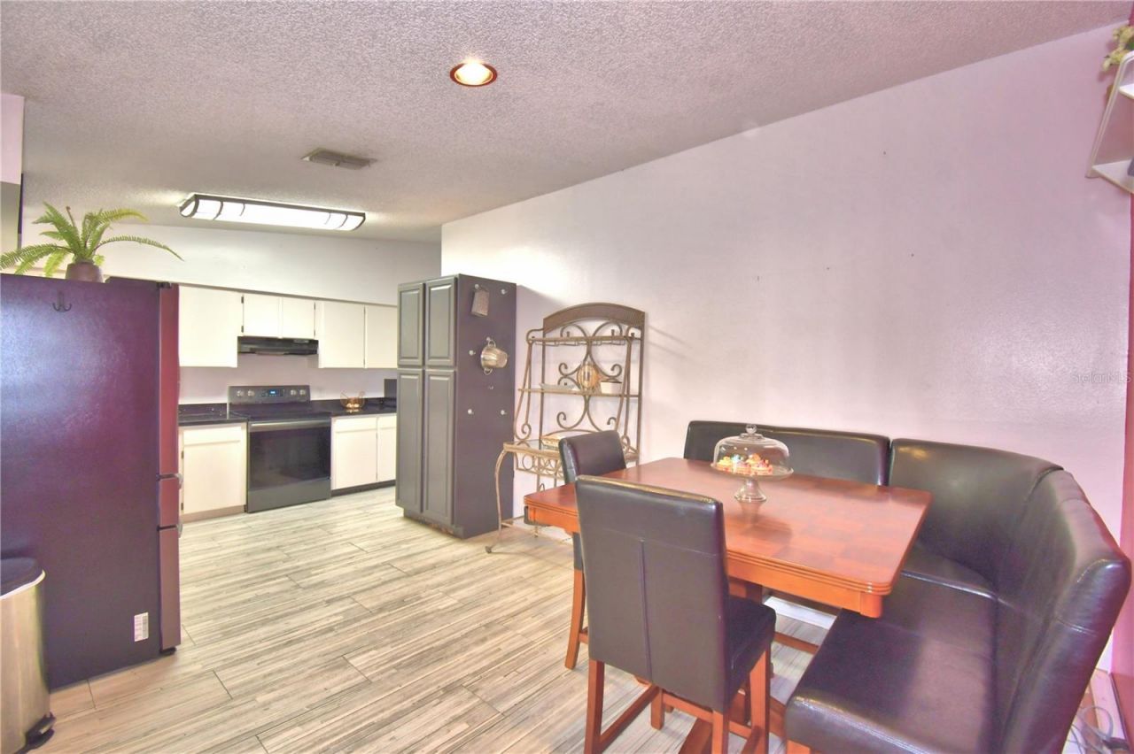 4853 Colonnades Circle E, Lakeland, FL 33811 Photo