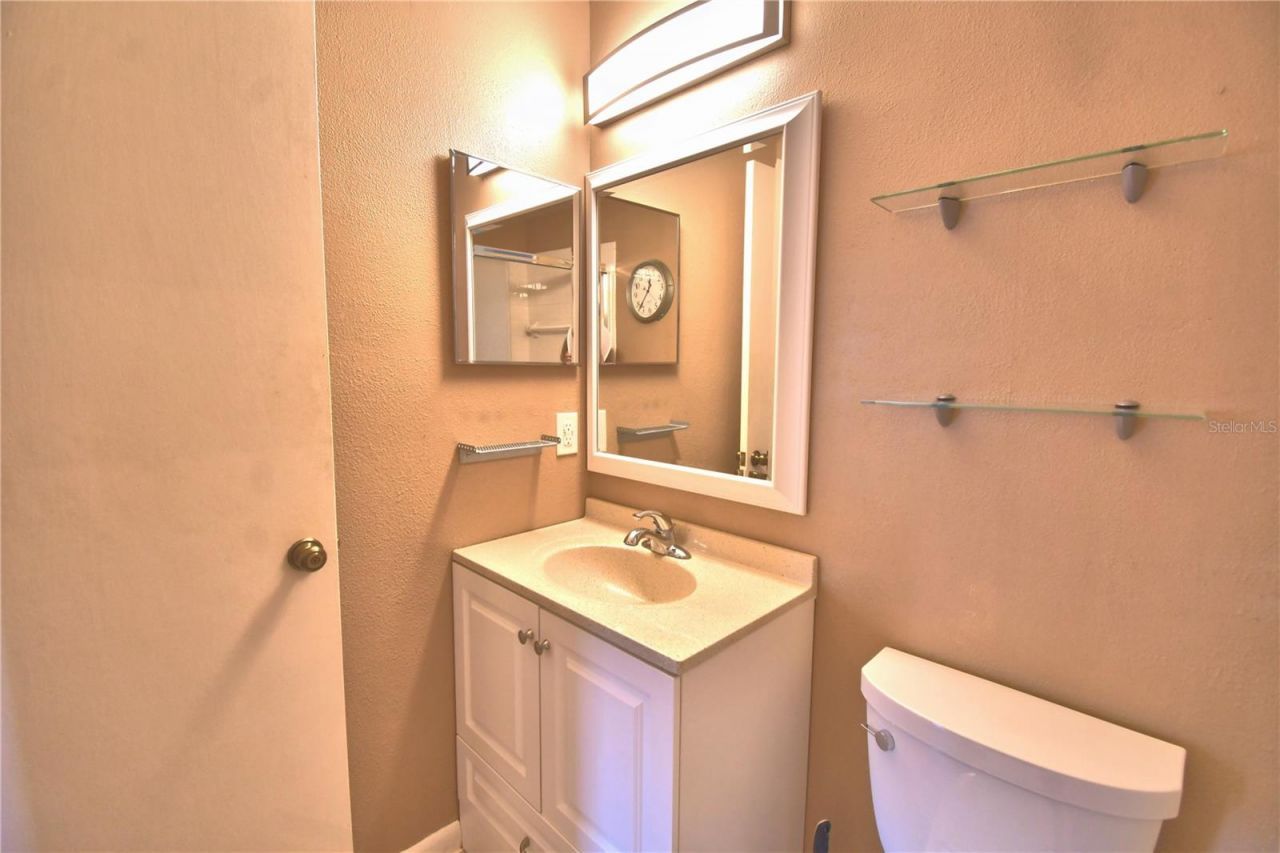 4853 Colonnades Circle E, Lakeland, FL 33811 Photo