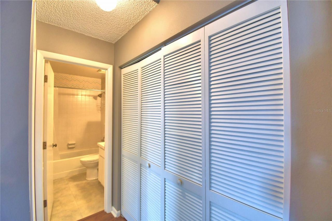 4853 Colonnades Circle E, Lakeland, FL 33811 Photo