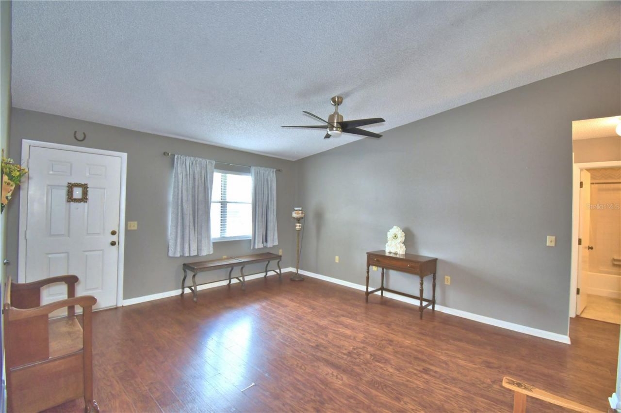 4853 Colonnades Circle E, Lakeland, FL 33811 Photo