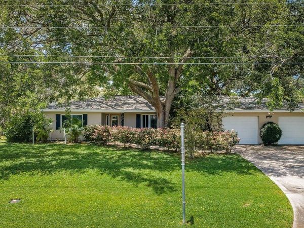 1704 CYPRESS AVENUE, BELLEAIR, FL 33756