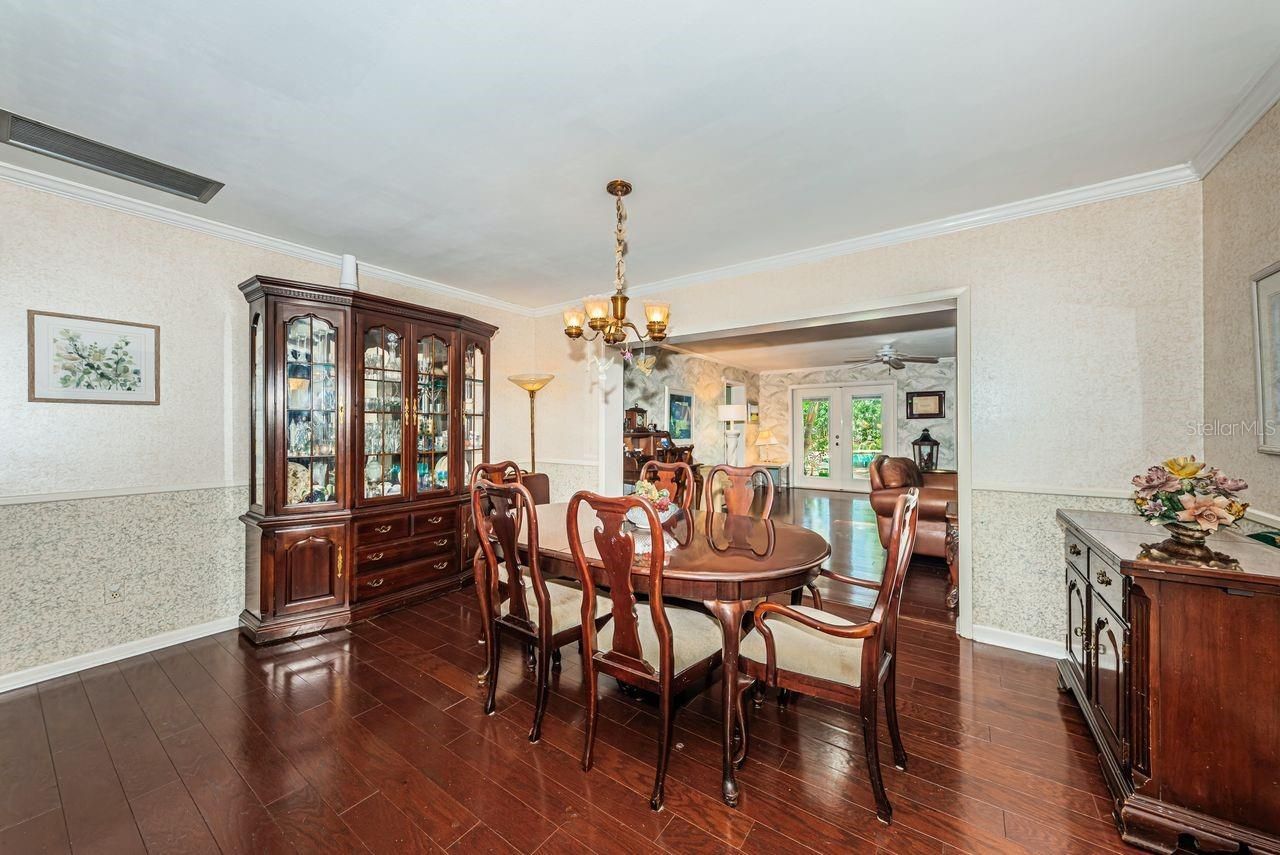 1704 Cypress Avenue, Belleair, FL 33756 Photo