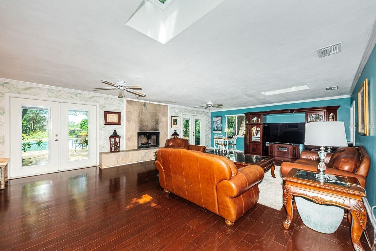 1704 Cypress Avenue, Belleair, FL 33756 Photo
