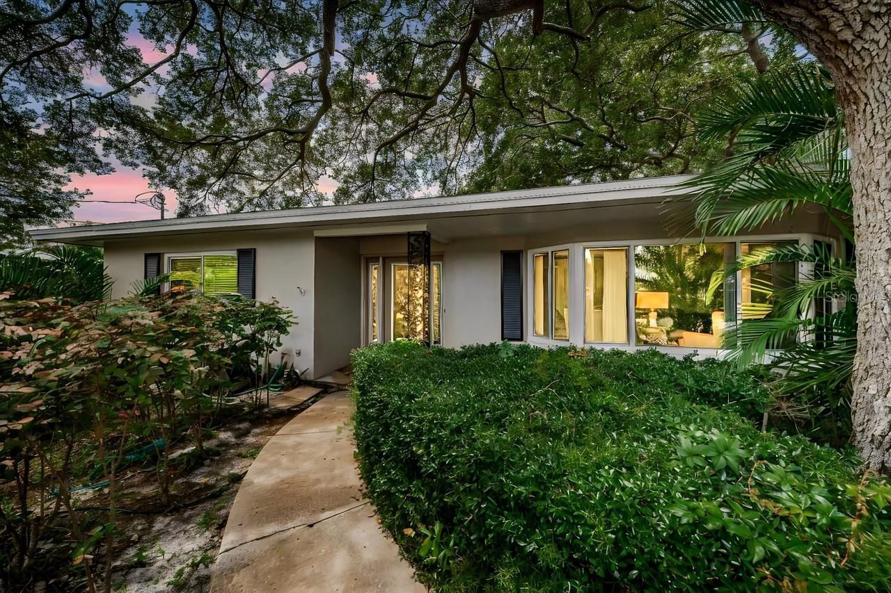 1704 Cypress Avenue, Belleair, FL 33756 Photo