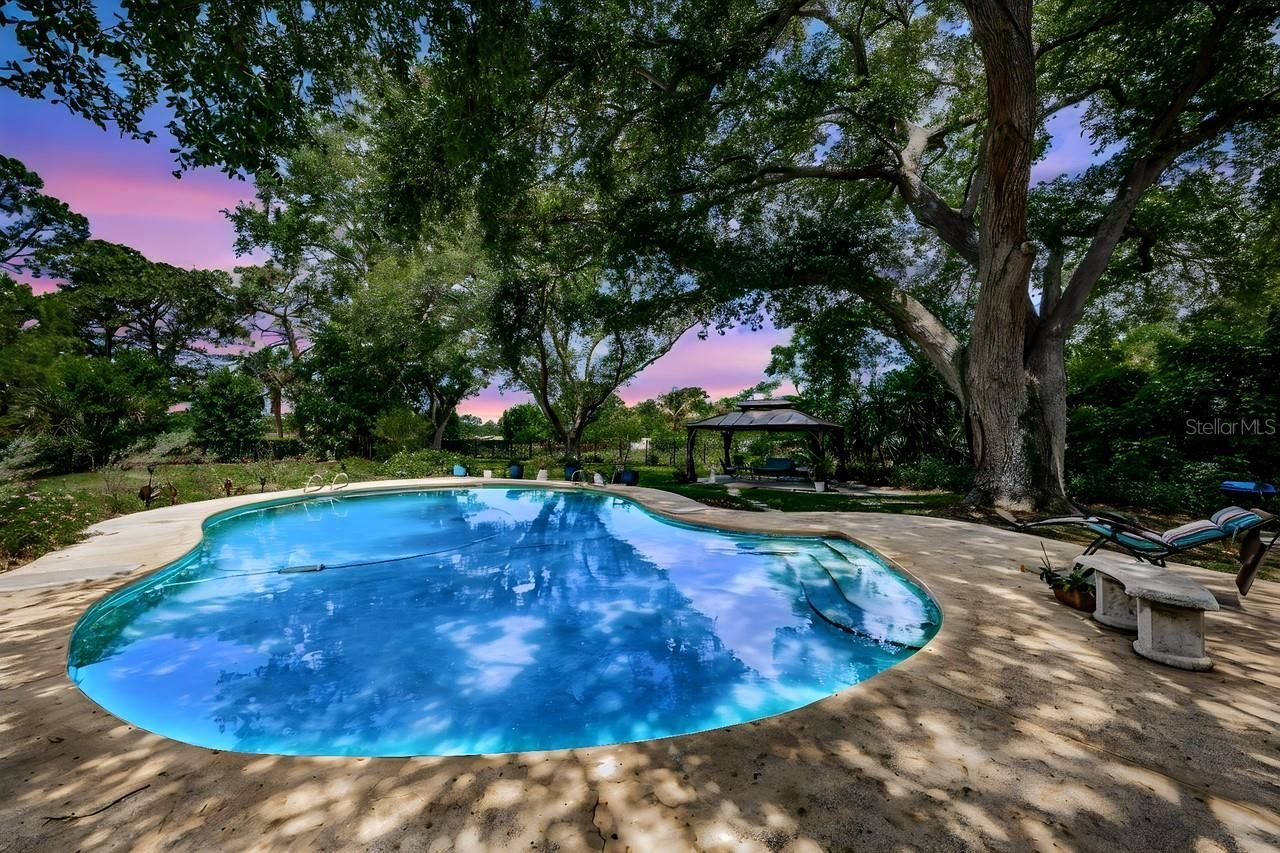 1704 Cypress Avenue, Belleair, FL 33756 Photo
