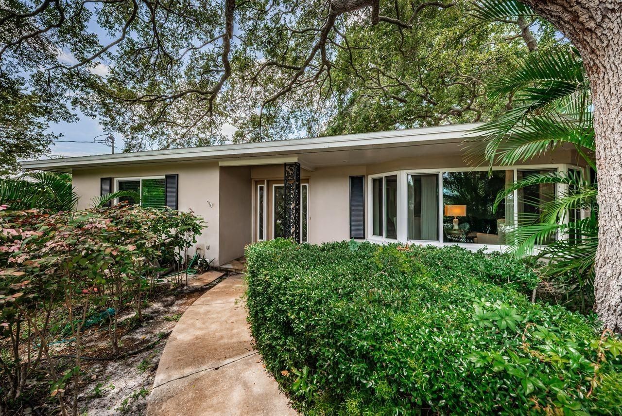 1704 Cypress Avenue, Belleair, FL 33756 Photo