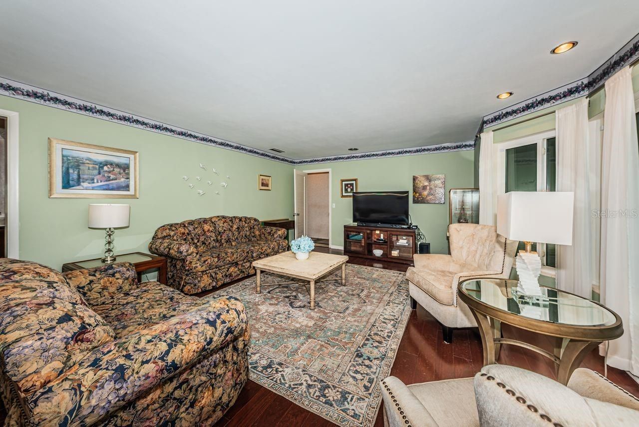 1704 Cypress Avenue, Belleair, FL 33756 Photo