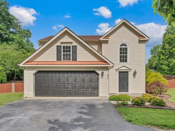 6321 Otter Park CT , Roanoke, VA 24018