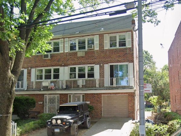 15022 Roosevelt Avenue , Flushing, NY 11354