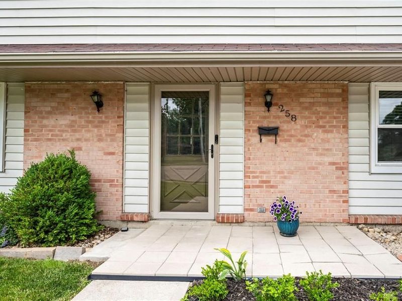 258 Tetbury Road, Troy, OH 45373 Photo 2
