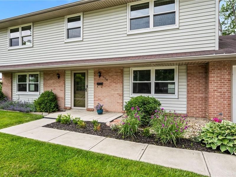258 Tetbury Road, Troy, OH 45373 Photo 3