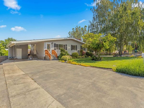 1127 17th Avenue, Lewiston, ID 83501