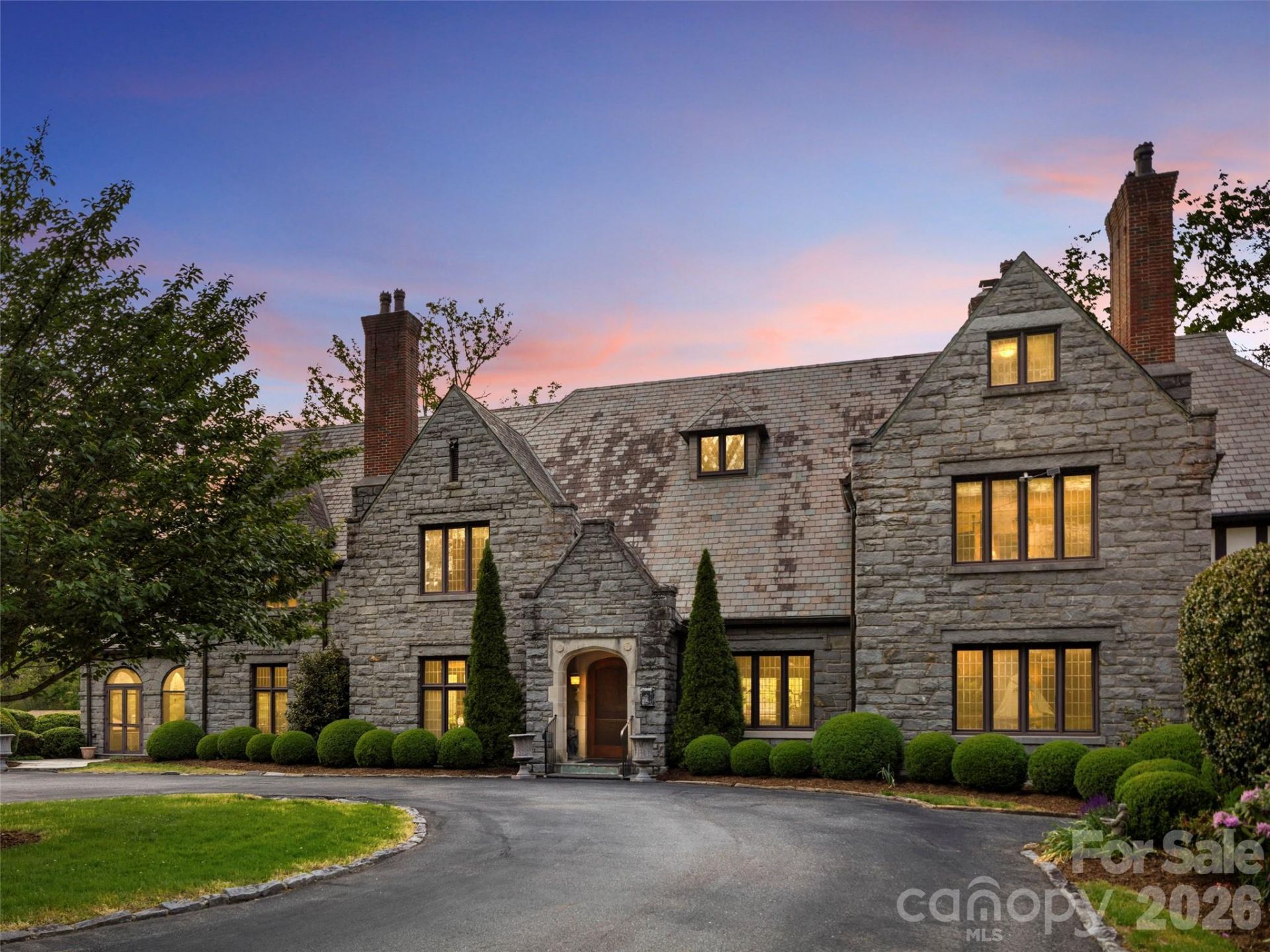 436 Vanderbilt Road , Biltmore Forest, NC 28803