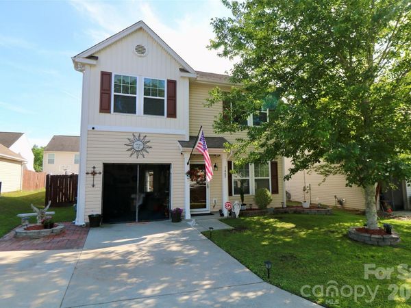 1445 Logan Patrick Court , Gastonia, NC 28052